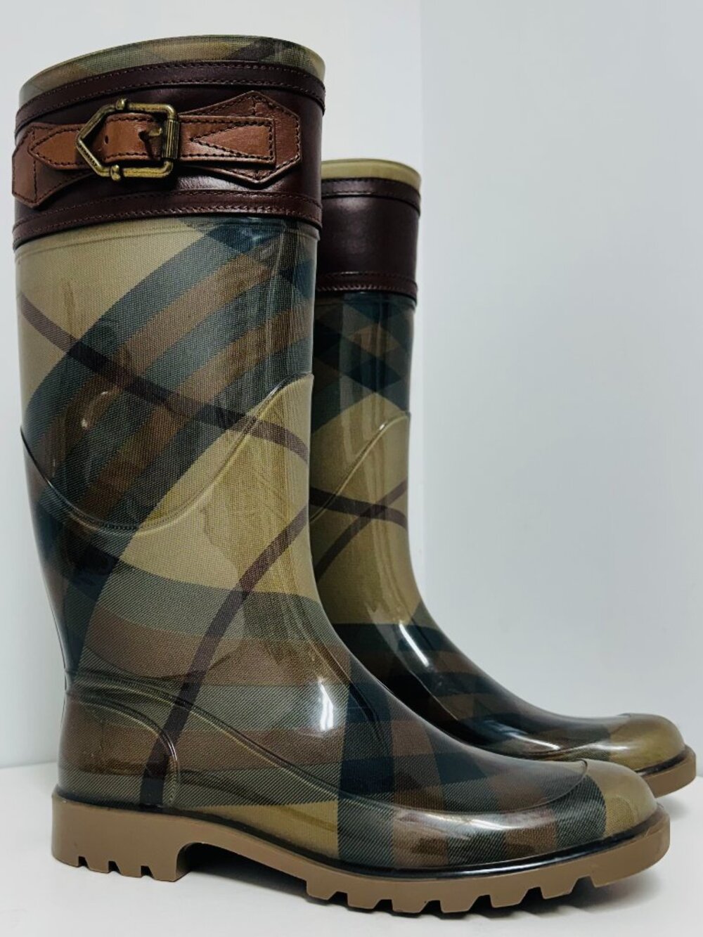 Burberry Nova Check Rain Boots ✨ Size 37 ✨